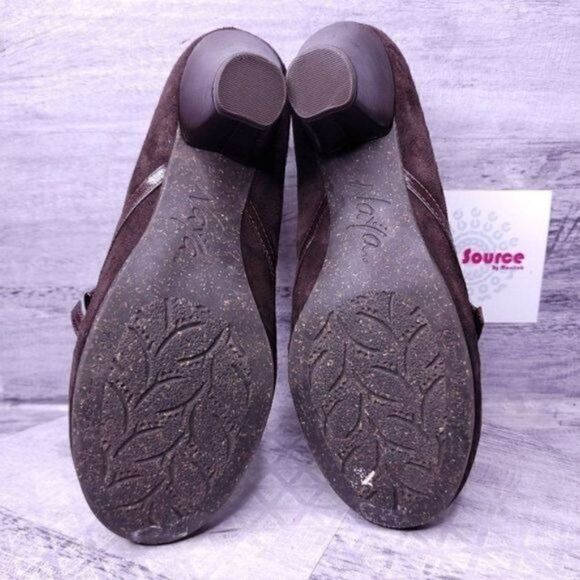 Naya Cailin Bow Pleated Bow Suede Cone Heel Pump Brown Women's sz 8.5 - Picture 7 of 8